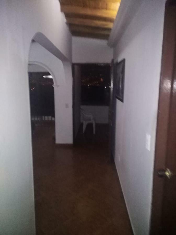 Habitacion Cerca Al Centro Medellín Eksteriør bilde